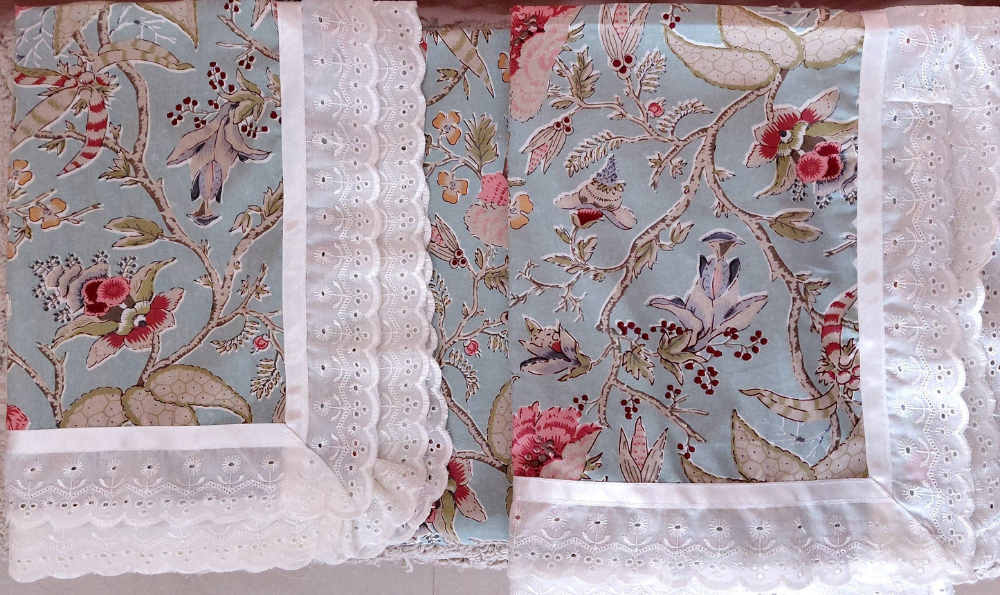 Poppy Paradise - Lace Cotton Bedsheet
