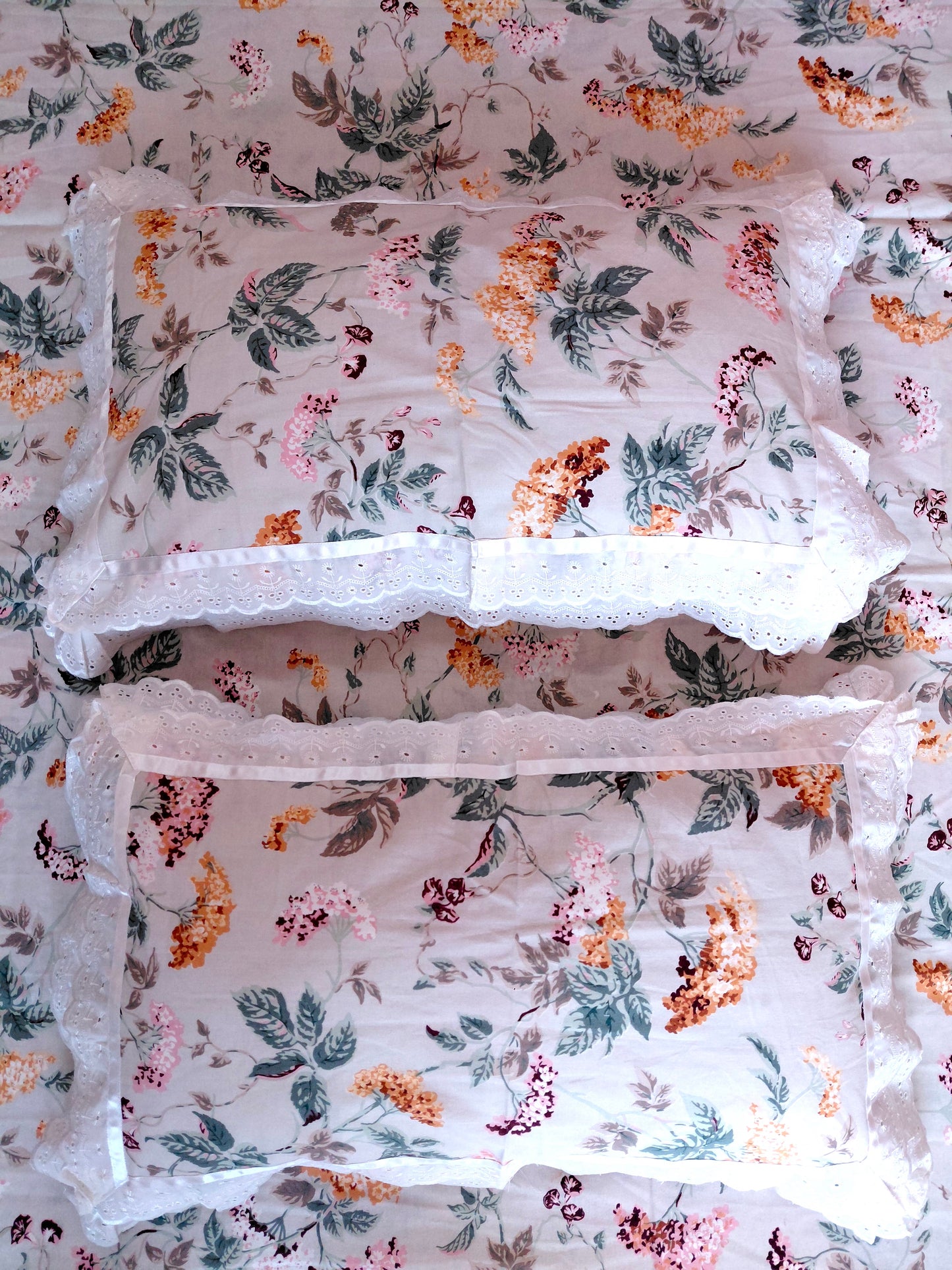 Delia - Lace Cotton Bedsheet